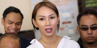 Unggahan kalina oktarani ini pun mengejukan banyak warganet dan rekan artis. Bertemu Deddy Corbuzier Kalina Oktarani Bilang 8 Tahun Nikah Dengannya Nyiksa Banget Merdeka Com