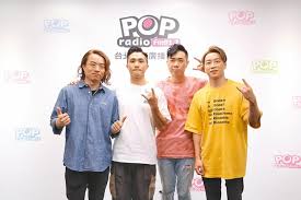 Supper moment lyrics with translations: Supper Momentåœ˜åä¸€å¤œæžå®š å¨›æ¨‚æ–°èž ä¸­åœ‹æ™‚å ±
