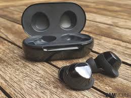The original galaxy buds, launched in 2019, were true wireless earbuds, but they were also truly the new samsung galaxy buds plus are once again tuned by akg and look much improved on paper. Samsung Galaxy Buds Sammobile