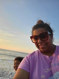 Rachel Nauman's Instagram, Twitter & Facebook