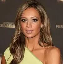 KATE ABDO WIKI, CASADO, ESPOSO, NOVIO, CITAS, SALARIO Y PATRIMONIO NETO