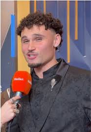 We wish @Luke Bryan was our uncle too @Adrien Nunez, we really do 🥹🍻  @Karley Scott Collins @Country Music Association #country  #countrymusic#lukebryan #adriennunez #cma