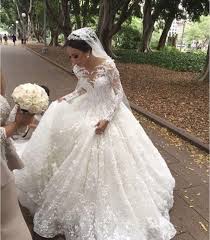 Wir bieten ihnen die neuesten günstige hochzeitskleider für damen in deutschland. Fashion Long Sleeve Ball Gown Wedding Dresses Lace White Jewel Princess Floor Length Wedding Gowns Bridal Dresses Brautkleider Buy At The Price Of 224 40 In Aliexpress Com Imall Com