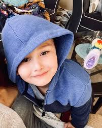 Guys, should I choose to get Caleb's memory pair? He's my second li and I  have almost 100% of all his 5 star memories, so I think it's more worth it. 