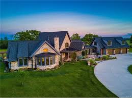 Beautiful Home Being Listed By Coldwell Banker Heritage Realtors 2742 N Dayton Lakeview Rd New Luxury Property Top Real Estate Companies Real Estate Prices