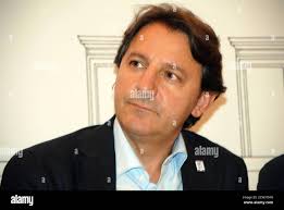 Roberto pasquale hi-res stock photography and images