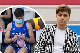 Aug 02, 2021 · olympic diving champion tom daley says he was knitting a dog sweater during women's final. Ypvgj3w8k Rybm