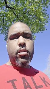 Saquon Barkley and President Trump play a round of golf ⛳️