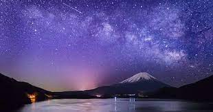 本栖湖 getty images 星空 風景 日本絶景