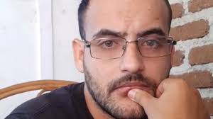 Cuban Doctor Asks His Followers for Help to Finance His Departure From the  Country