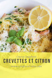 Un Bol De Courge Spaghetti Aux Crevettes Et Citron Ca Vous Dit Super Frais Et Delicieux Ce Plat Est Simple A Faire Crevettes Shr Foodie Food Spaghetti