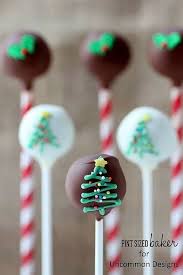 Get the recipe at uncommon designs. 22 Easy Christmas Cake Pop Ideas