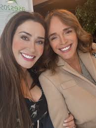 Cada día me enamoro más de mi ciudad natal. Estuvimos en el convento de la  Merced, conocimos la historia de su virgen emblemática, sus salones y sus  cúpulas. Gracias por recibirnos. #MarjorieAsambleista #