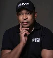 Robert marawa is a south african sports journalist and television and radio personality. Nz G9vk8wqhjfm