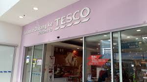 Kedai runcit mak tam, ewa. Mohd Faiz Bin Abdul Manan Tesco Melaka Cheng