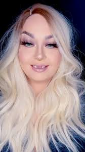 Julie Tolloti Papaleo added a new...