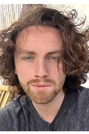 Sid Nicholson's Instagram, Twitter & Facebook