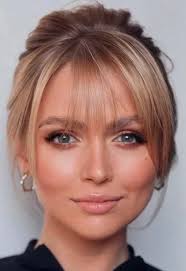 2023 TOP Hairstyles to Hide Thinning Hair: Flattering Ideas
