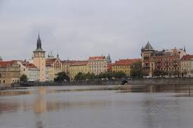 Το ταλίν είναι η πρωτεύουσα της χώρας, αλλά το ανώτατο δικαστήριο και το υπουργείο παιδείας εδρεύουν στο ταρτού. Praga H Entypwsiakh Prwteyoysa Ths Tsexias Happy Traveller