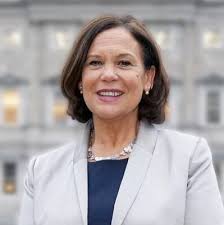 🙌🏼🇮🇪Today we can elect a President who speaks for a generation looking  to a future of hope and unity. A President who will represent Ireland with  pride, courage, and integrity. A President
