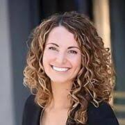 Brooke Bryant's Instagram, Twitter & Facebook