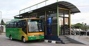 Itulah yang terjadi di trans jogja jalur 3b pada selasa, 29 maret 2016. Trans Jogja