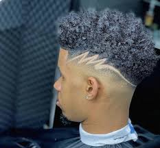 Dans ce nouveau top 100, les hommes noirs et métis sont à l'honneur. Coupe De Cheveux Homme Noir Dessin Fr Tcground Com
