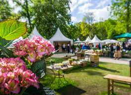Posted by absolutconsulting in burg adendorf landpartie, gartenmesse, gartenmessen in deutschland, invitavidere, landpartie in deutschland, schloss gödens landpartie, schloss lembeck landpartie. Nordrhein Westfalen Nrw 2021 Die Schonsten Gartenfestivals Gartenmarkte Gartenmessen Besuchen Castlewelt