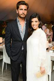 He has three children with his former partner, socialite kourtney kardashian, including penelope disick. Kourtney Kardashian Scott Disick Scott Du Liebst Mich Nicht Khloe Gala De