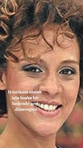 Bence benziyorlar sizce?#melisaiste #rose #blink #keşfet #fyp  #defnejoyfosterölümsüzdür #jenniferboyner