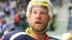 Hokej: Kanaďan Chimera opouští Piráty kvůli stesku po rodině