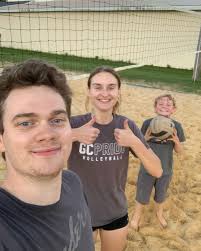 Grinnell College Volleyball (@grinnellcollegevb) • Instagram photos and  videos