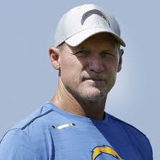 Chargers offensive coordinator Ken Whisenhunt withdraws name from  consideration for Georgia Tech head coaching job
