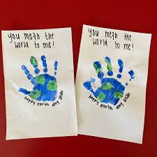 Daycare crafts toddler crafts preschool crafts baby crafts mouse crafts classroom crafts classroom ideas craft activities for kids projects for kids. Happy Earth Day 2020 Toddler Arts And Crafts Earth Day Crafts Toddler Art Projects