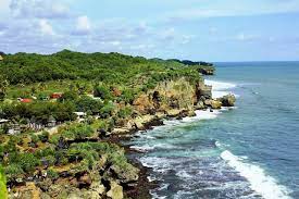 Pantai ngobaran adalah pantai yang tidak hanya menyajikan. 4 Hal Menarik Yang Bisa Lo Lakukan Di Pantai Ngobaran