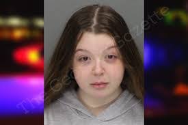 Savannah Atkins's Instagram, Twitter & Facebook