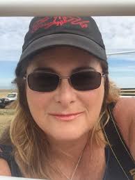 Hello, I'm Elaine and something to know about me is