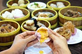 Dim sum — tiny bags of steamed delights made up of pork, chicken, or even seafood — is something you should not miss in ipoh! Ipoh Best Dim Sum 10 Dim Sum Restaurants To Try Rebecca Saw