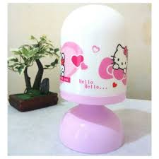 Harga lampu tidur proyektor proyeksi star master putar musik karakter hello kitty helo kity doraemon doremon bulan bintang. Lampu Tidur Hello Kitty Menemani Tidur Kamu Dengan Design Minimalis Dan Unik Yang Akan Menambah Kecantikan Ruang Tidur Kamu L Lampu Tidur Lampu Hello Kitty