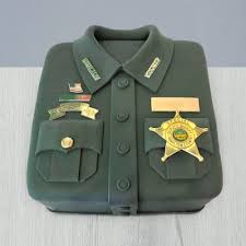 Order Army Star On Shirt Fondant Cake Eggless 3 Kg Online At Best Price Free Delivery Igp Cakes