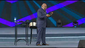 Bishop Noel Jones Sermons 2020 God Is Digging You Down So He Can Raise You Up He Has To Build Your Foundation Youtube Sermon Bishop Td Jakes