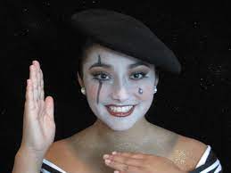 This simple set comes with 12 different colors that can be mixed to create more customized shades. Mime And Harlequin Makeup Dance Informa Magazine