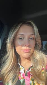 Danielle Bivens's Instagram, Twitter & Facebook