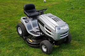 The battery compartment is capable of working with batteries of all sorts. Riding Mower Keeps Shutting Off Thriftyfun