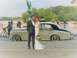 La location de voiture de luxe pour mariage avec chauffeur est une. Home Locarolls