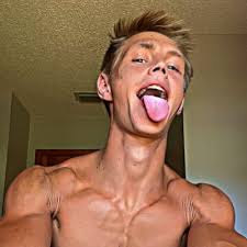 Noah Garner (@NoahGarner10_)