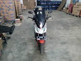 Masih layak buat jalan jauh kan,gak perlu yang versi helm in kalo dah pake box 🙂 Modifikasi Honda Beat Pakai Visor Nmax Variasi Hmmm Radak Aneh Rider Ndeso94 Dot Com