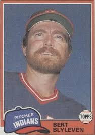 Nice 1989 Topps Traded Tiffany Bert Blyleven #11T