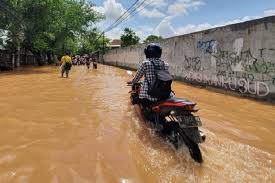 Maybe you would like to learn more about one of these? Memperbaiki Motor Pasca Terendam Banjir Bisa Dilakukan Sendiri