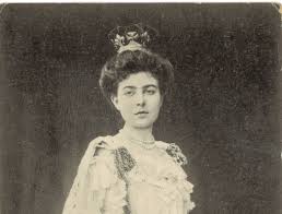 Princess margaret beatrice feodora of prussia was a daughter of frederick iii, german emperor and victoria, princess royal, and the younger sister of emperor wilhelm ii and a granddaughter of queen victoria. Margaret Of Connaught A Royal Ray Of Sunshine History Of Royal Women